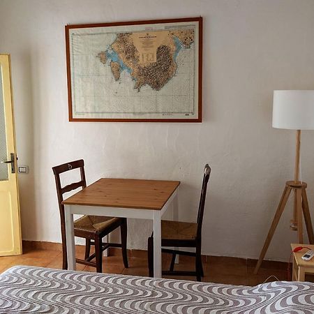 Cala Vinagra House Bed & Breakfast Carloforte  Exterior photo