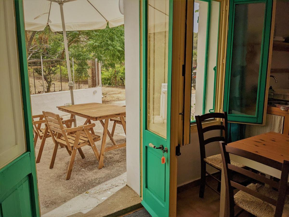 Cala Vinagra House Bed & Breakfast Carloforte  Exterior photo