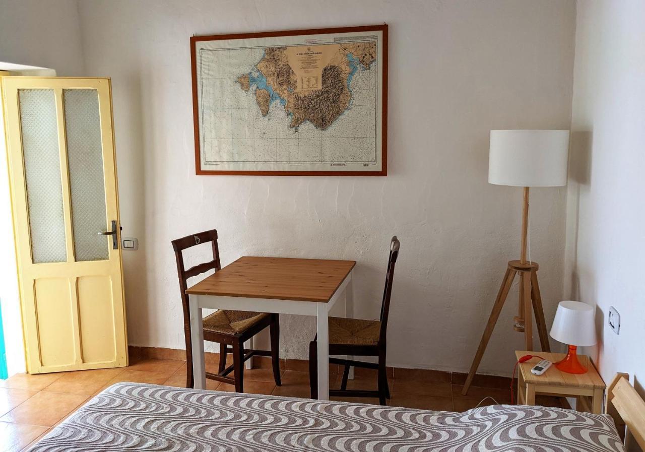 Cala Vinagra House Bed & Breakfast Carloforte  Exterior photo