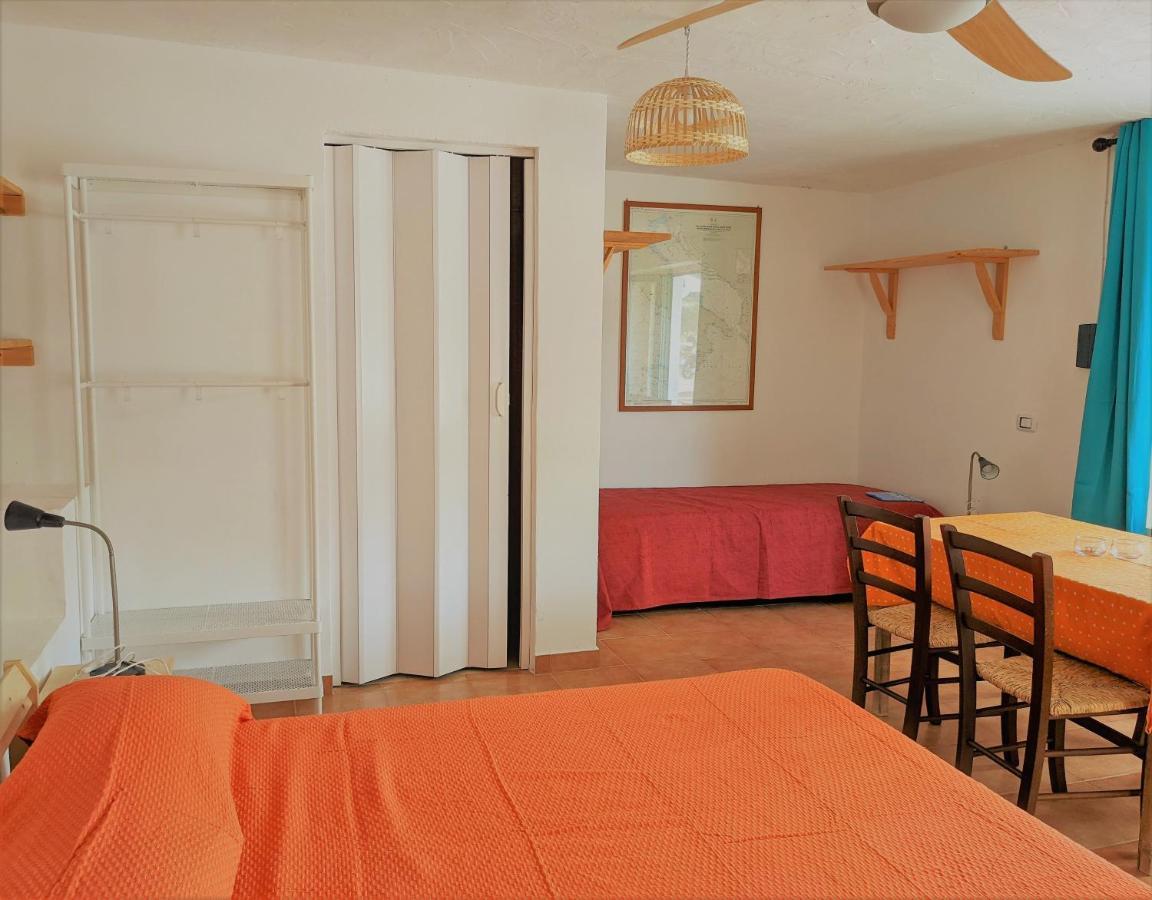Cala Vinagra House Bed & Breakfast Carloforte  Exterior photo