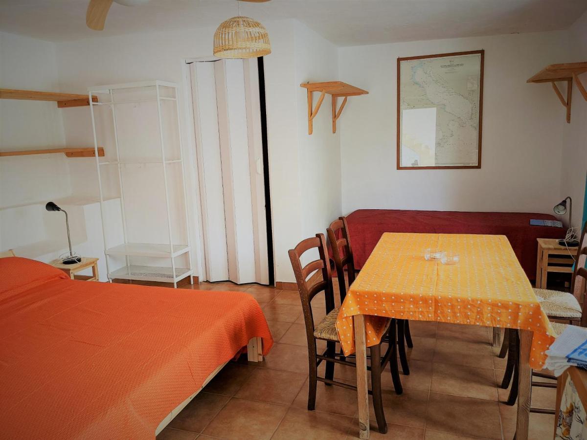 Cala Vinagra House Bed & Breakfast Carloforte  Exterior photo