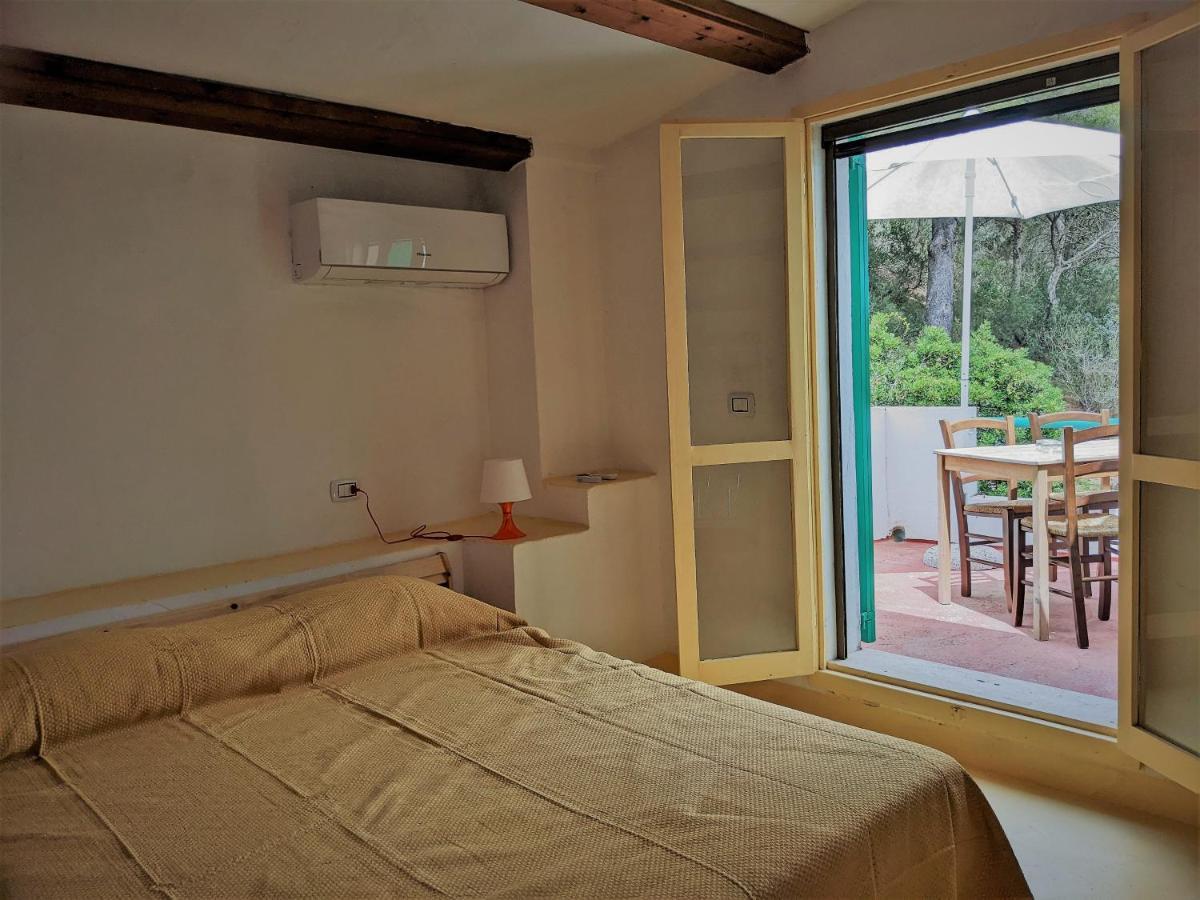 Cala Vinagra House Bed & Breakfast Carloforte  Exterior photo
